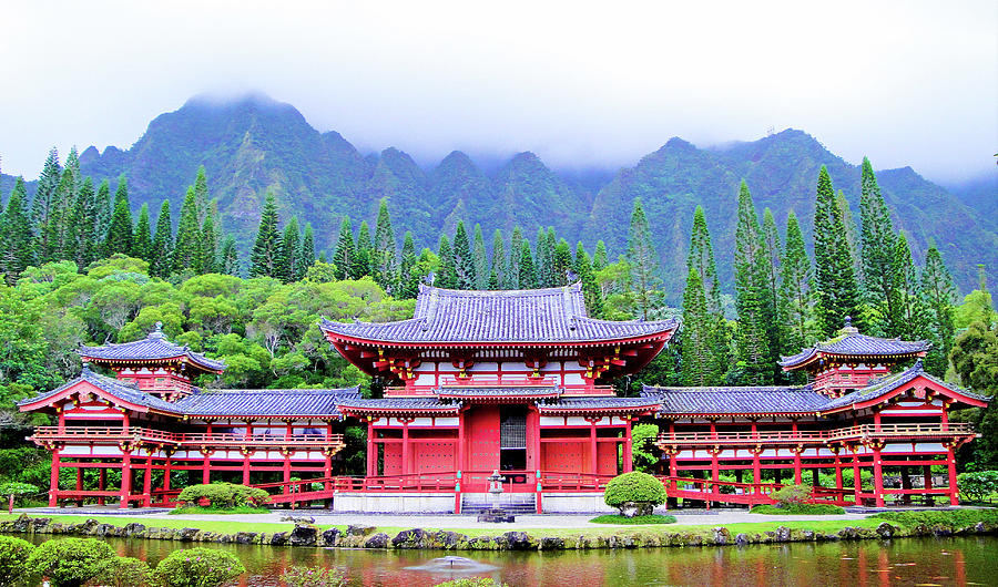 Byodo-In Temple Oahu Study 6 Photograph by Robert Meyers-Lussier