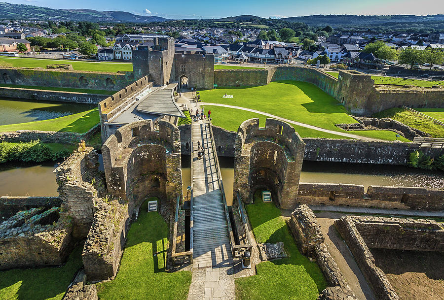 Caerphilly Castle Photograph by ReDi Fotografie
