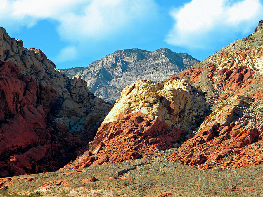 Mountain Photograph - Calico Basin Nevada by Frank Wilson