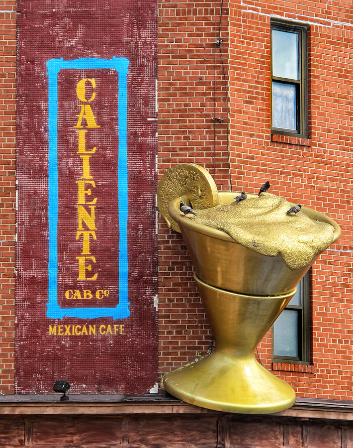 Caliente Mexican Cafe Photograph by Dave Mills
