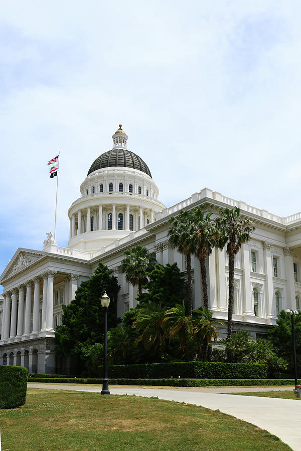 California State Capitol Photograph by Christiane Schulze Art And Photography