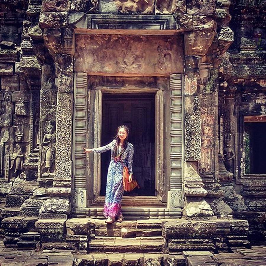 Siemreap Photograph - Cambodian Vogue At Angkor Wat by Jimmy Mathew