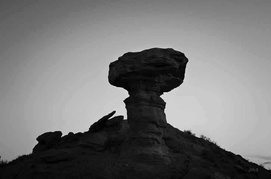 Camel Rock I BW Santa FE NM Photograph by David Gordon