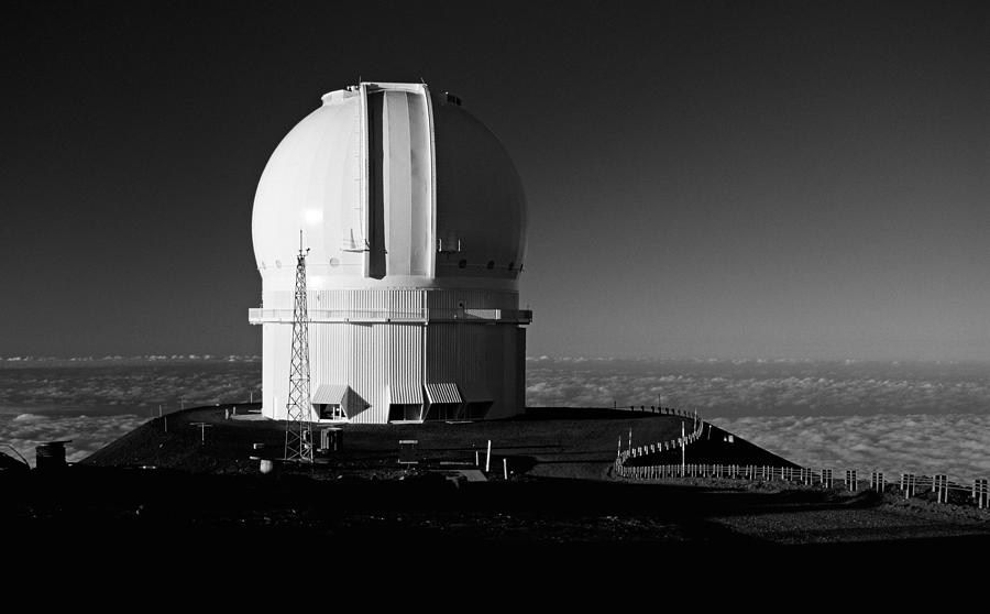 Canada France Hawaii Telescope 1 Photograph by Gary Cloud