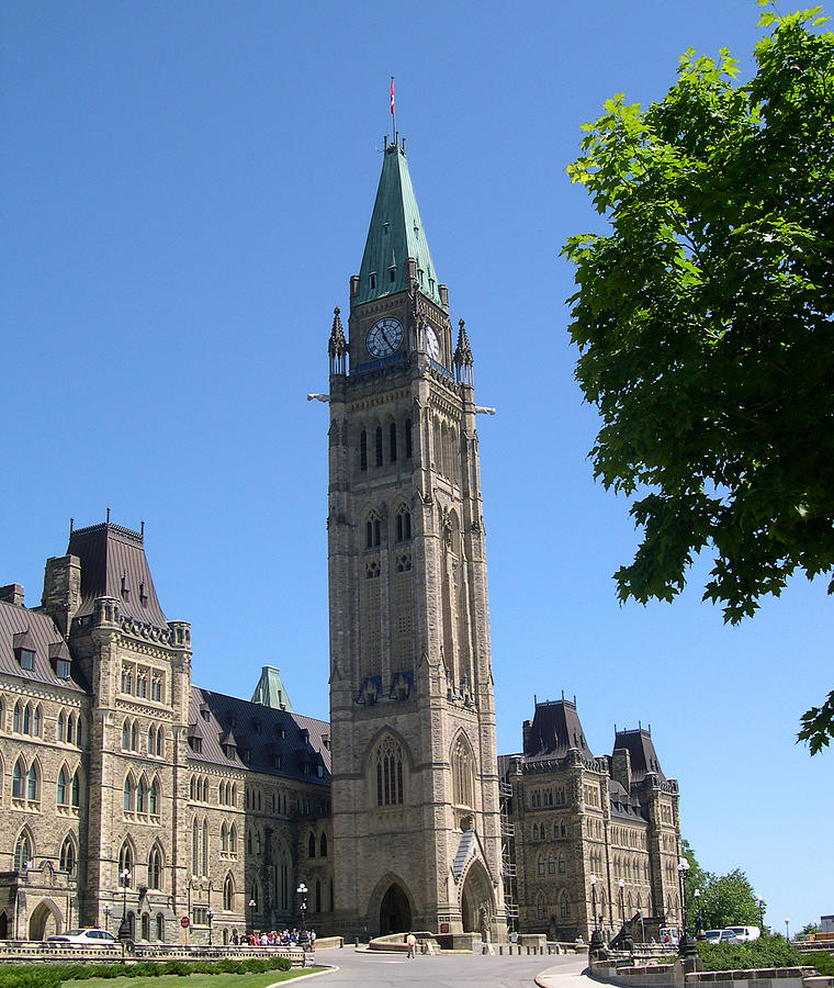 Canadian Capital Photograph by Rob Thompson - Fine Art America