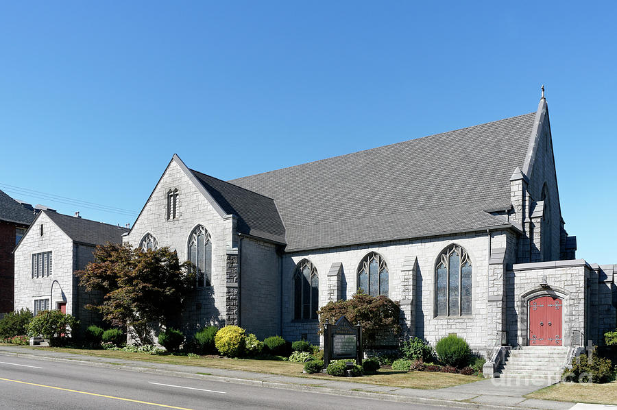 Canadian Memorial United Church Photograph by John  Mitchell