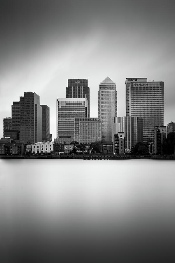 London Photograph - Canary Wharf II, London by Ivo Kerssemakers