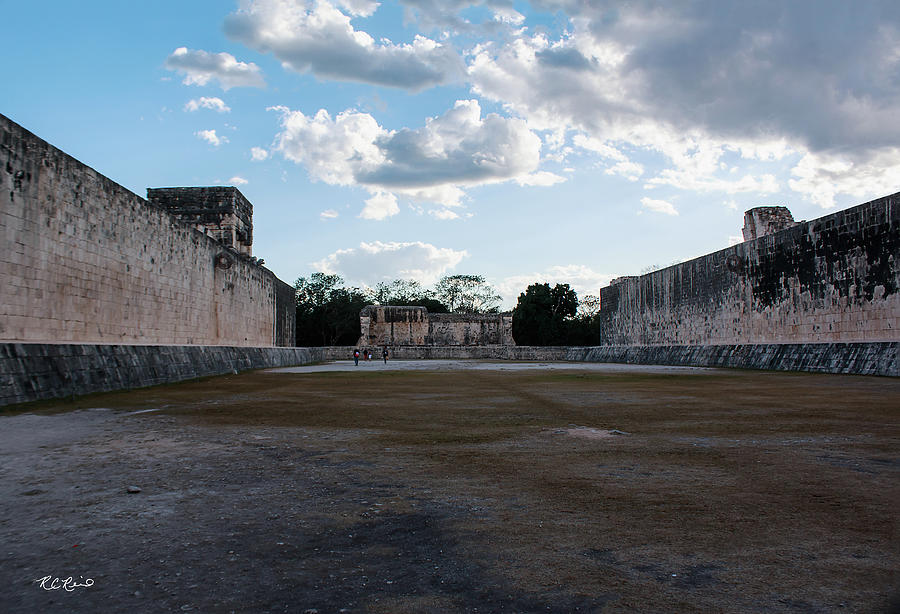 Cancun Mexico - Chichen Itza - Great Ball Court - Open End Photograph by Ronald Reid
