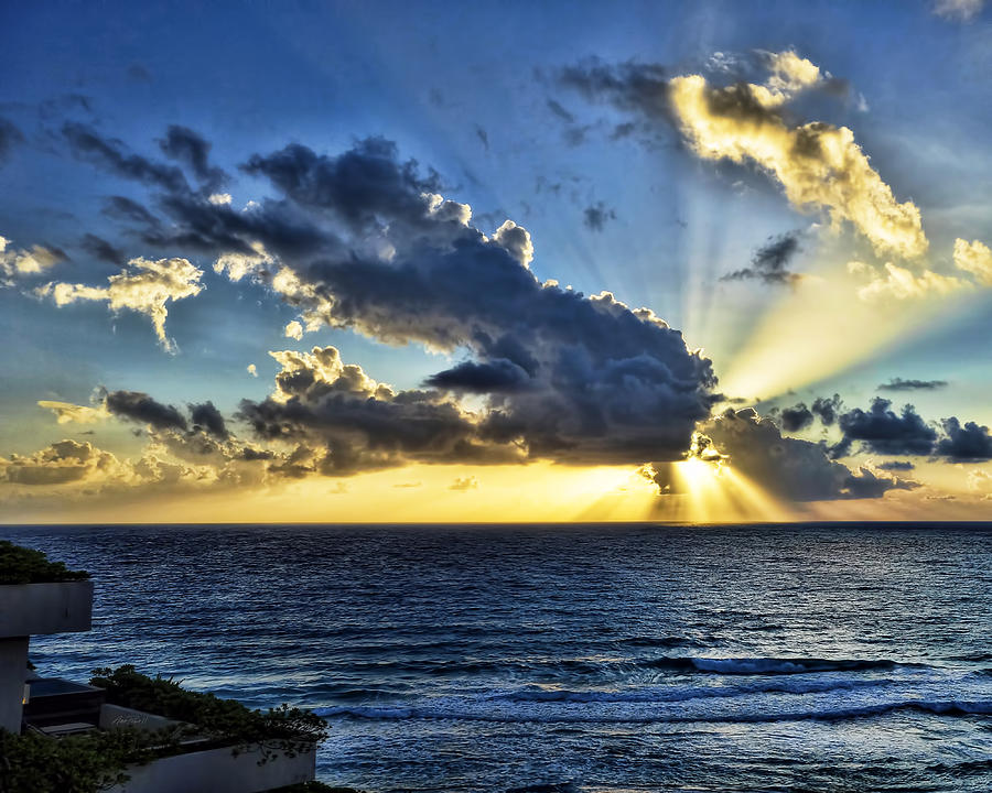 Cancun Sunrise - photography Photograph by Ann Powell