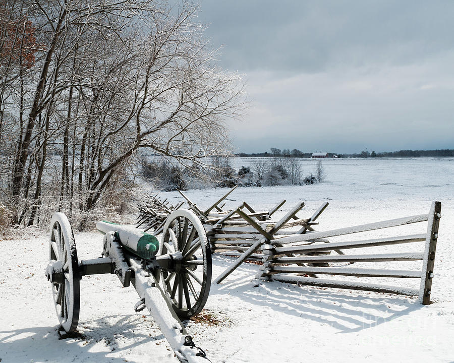 Gettysburg National Park Photograph - Cannon Under Snow by Kat Zalewski-Bednarek