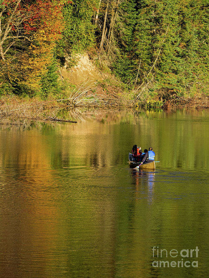 Canoeing In Fall Photograph by Les Palenik