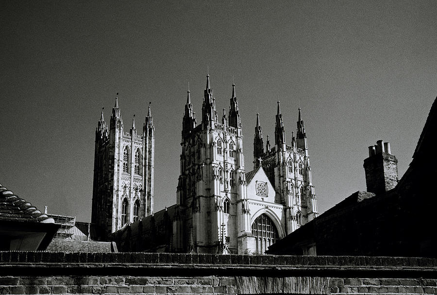 Canterbury Cathedral Photograph by Shaun Higson