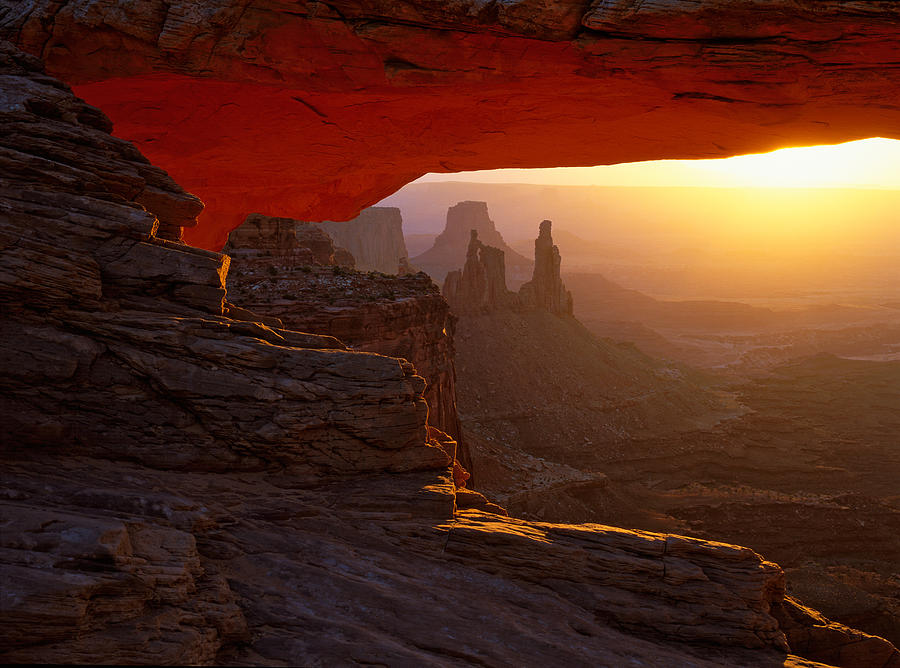 Canyonlands sunrise Photograph by Johan Elzenga