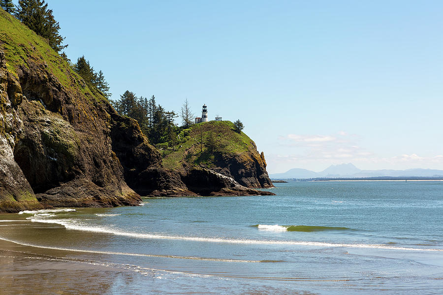 Cape Disappointment Lighthouse by Waikiki Beach Photograph by Jit Lim