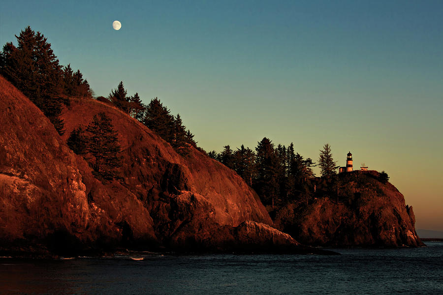 Cape Disappointment Moonrise Photograph