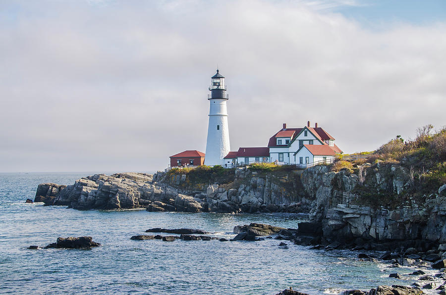 Cape Elizabeth Lighthouse - Portland Maine Photograph by Bill Cannon