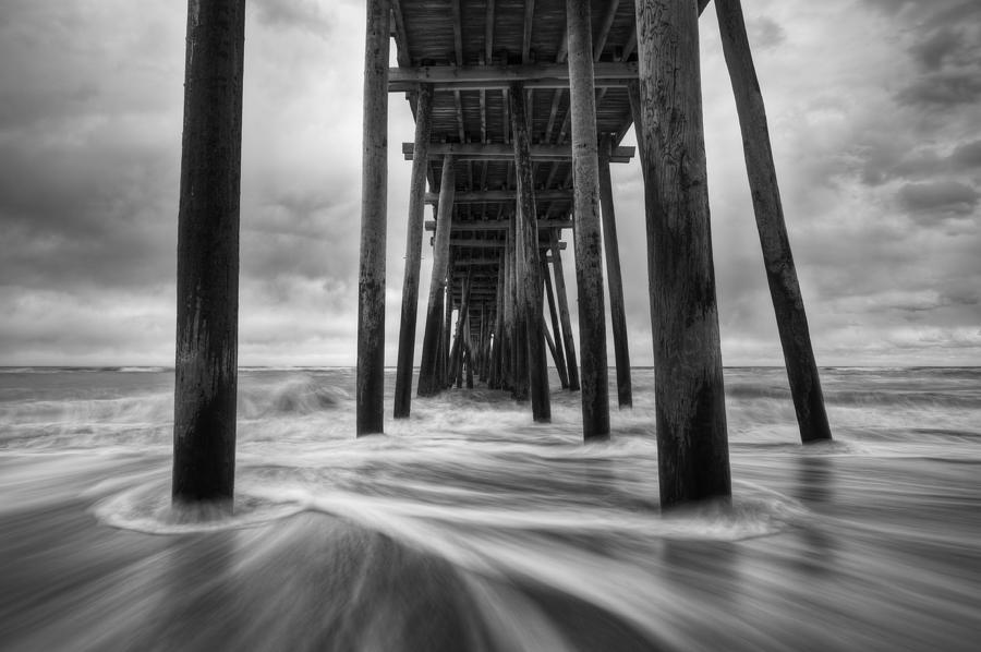 Cape Hatteras Outer Banks NC - Rodanthe Fishing Pier Photograph by Dave Allen