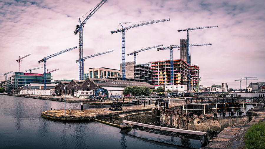 Architecture Photograph - Capital Dock cranes - Dublin, Ireland - Architecture photography by Giuseppe Milo