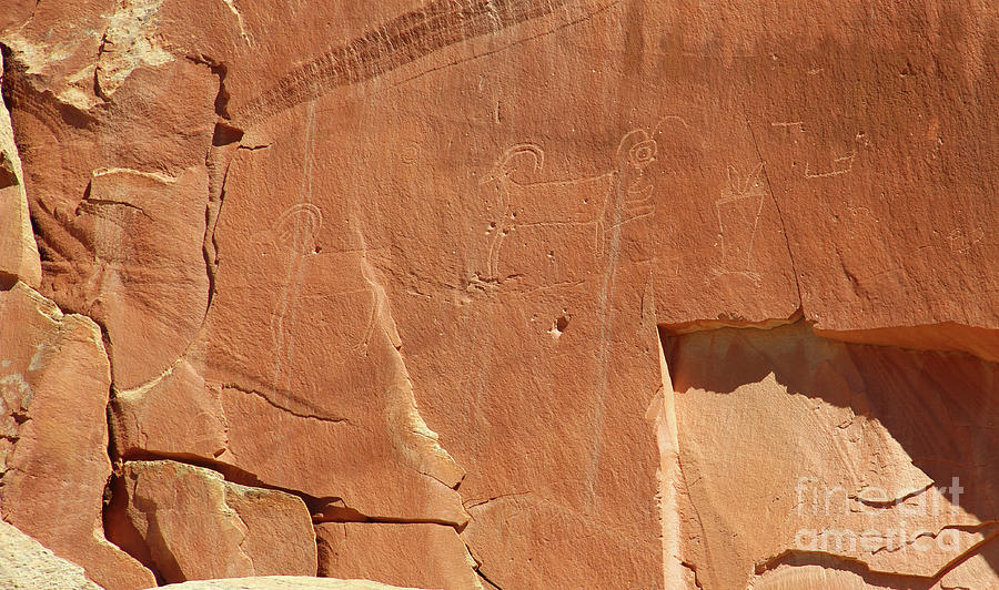 Capitol Reef Petroglyphs  2943 Photograph by Jack Schultz