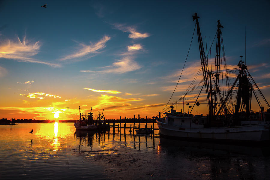 Capt. Phillips Sunset Photograph by Karl Holzapfel | Pixels