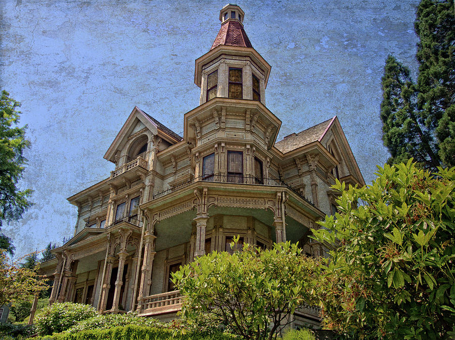 Captain George Flavel House by Thom Zehrfeld Captain George Flavel House by Thom Zehrfeld
