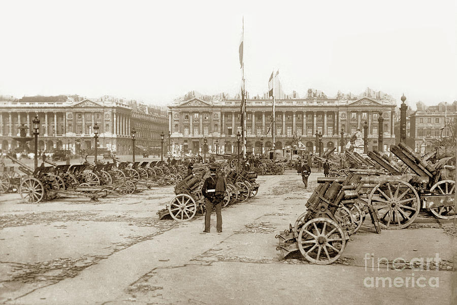 Paris France Photograph - Captured German Artillery in Paris, France 1918 by Monterey County Historical Society