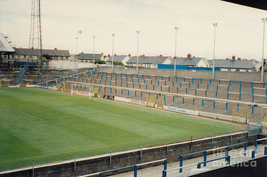 Cardiff - Ninian Park - South Stand Grange End 1 - August 1991 ...