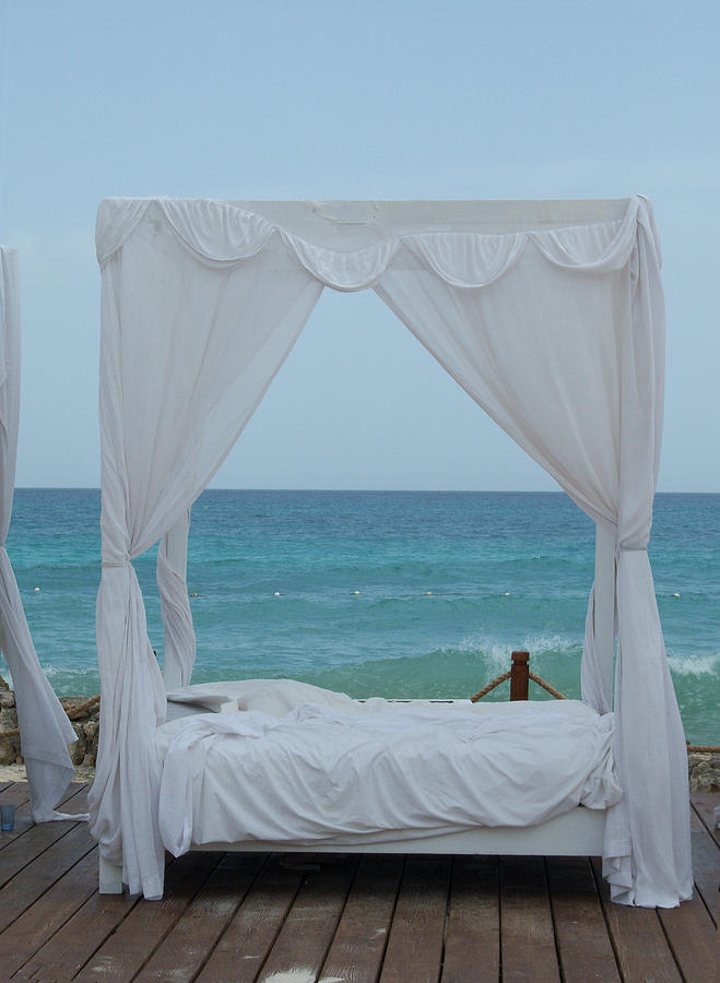 Caribbean Relaxation Bed Single Vertical Color Photograph by Heather Kirk