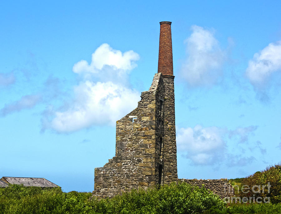 Carn Galver Engine House Cornwall Photograph by Terri Waters