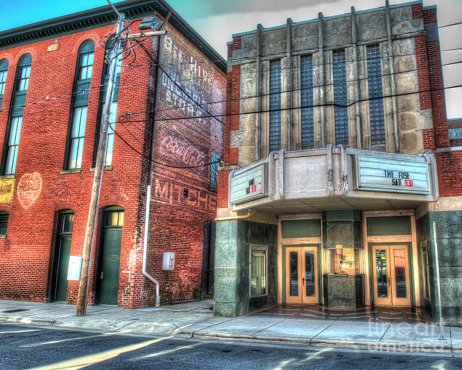 Carolina Theatre Elizabeth City Photograph by Greg Hager | Fine Art America
