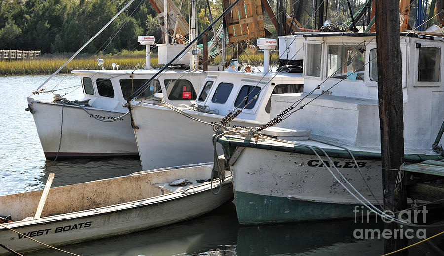 Shrimp Boats Photograph - Carolina Tides by Dale Powell