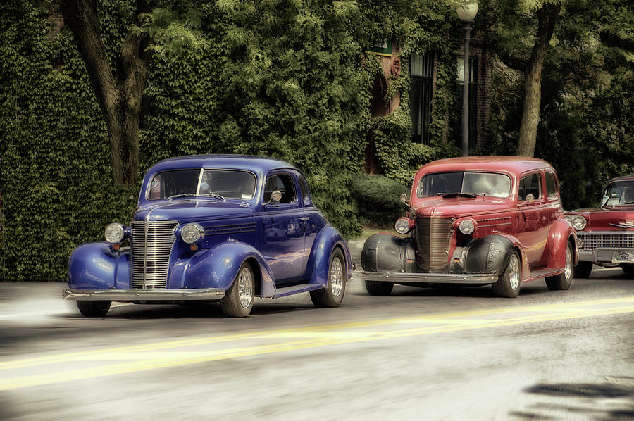 Cars Crusing In Skaneateles New York  Photograph by Thomas Woolworth