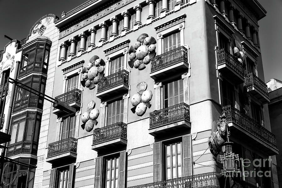 Casa Bruno Cuadros in Barcelona Photograph by John Rizzuto