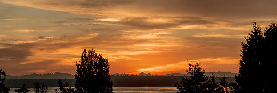 Cascade Mountains - Sunrise Panorama Photograph by E Faithe Lester