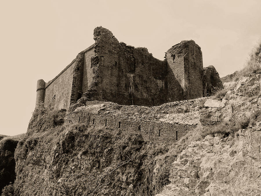 Castell Carreg Cennen Photograph by Nigel Fletcher-Jones