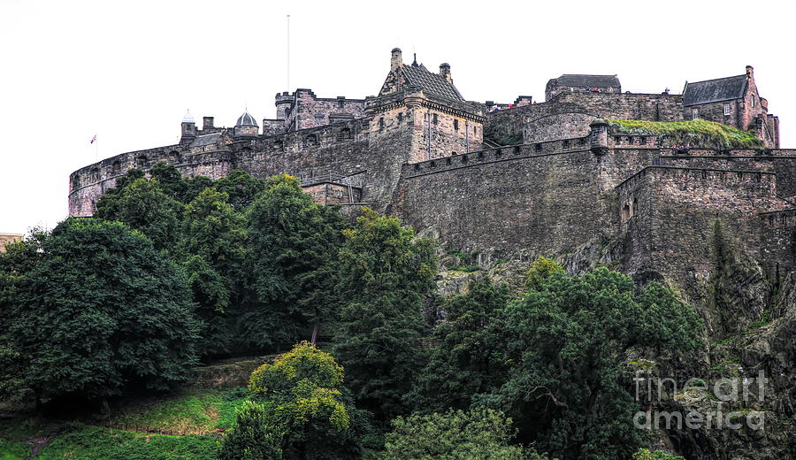 Castle Rock Above Edinburgh City  Photograph by Chuck Kuhn