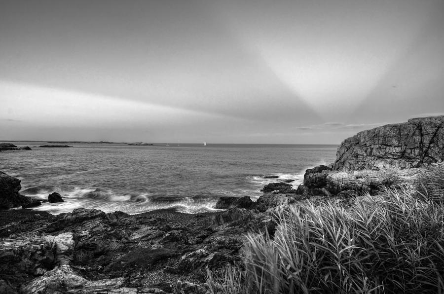 Castle Rock Beach Sunset Sunrays Marblehead MA Black and White Photograph by Toby McGuire