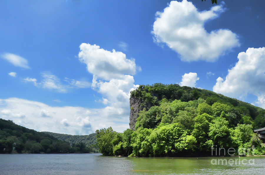Castle Rock - Pembroke Virginia Photograph by Kerri Farley