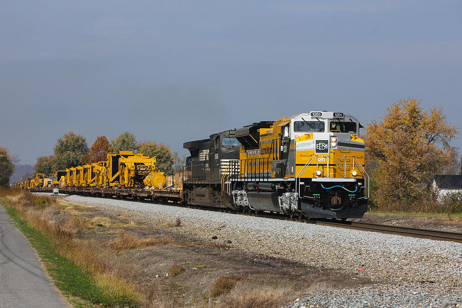 caterpillar train track