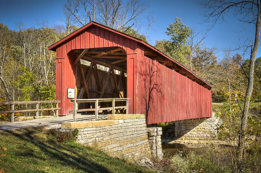Cataract Falls covered bridge Photograph by Jack R Perry