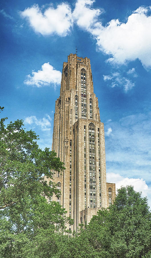 University Of Pittsburgh Photograph - Cathedral of Learning by C H Apperson