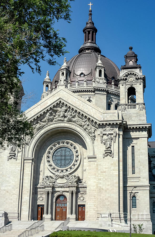 Cathedral of Saint Paul Photograph by Bob Phillips