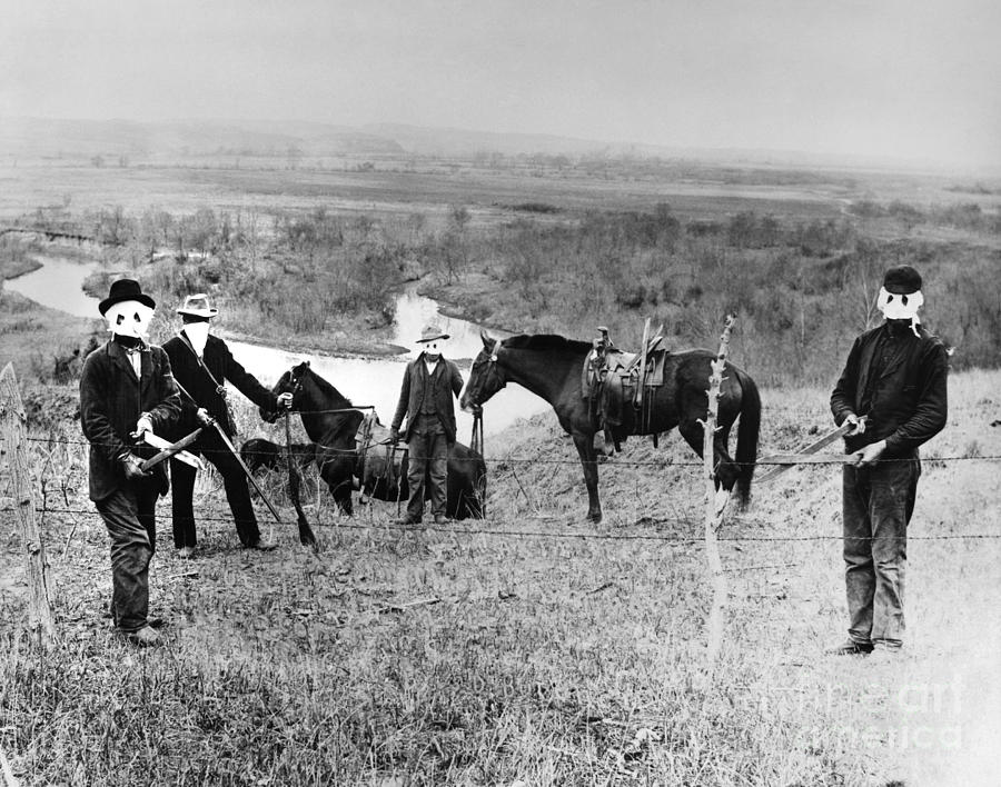 Cattle Rustlers 1885 Photograph by Granger