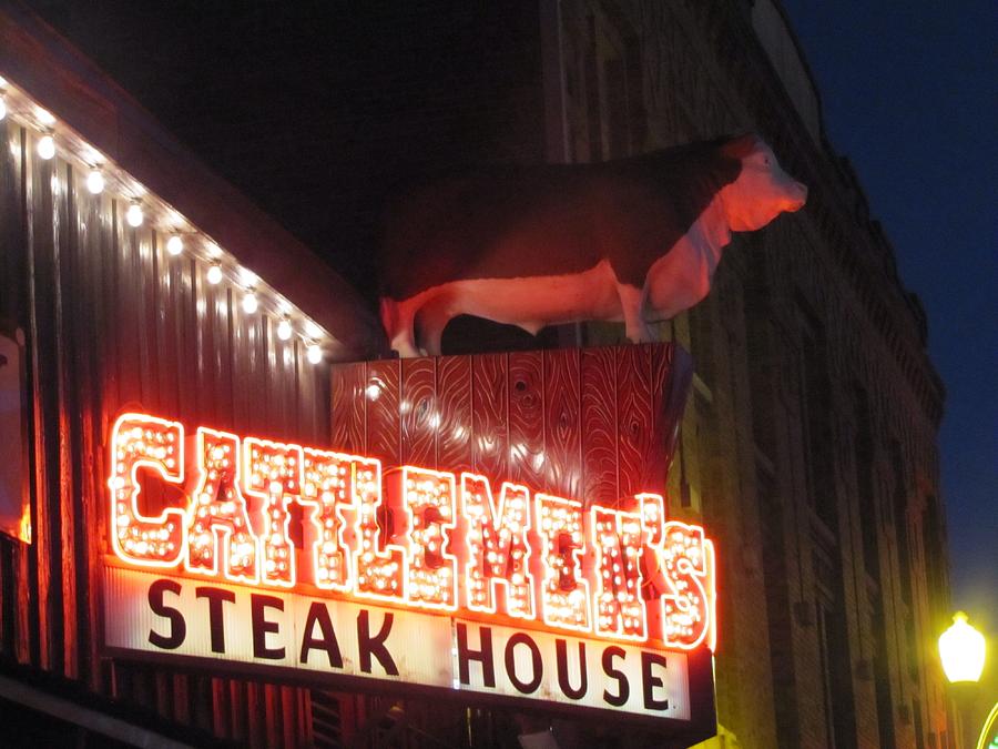 long-awaited-longhorn-steakhouse-now-open-in-fort-worth-community-impact