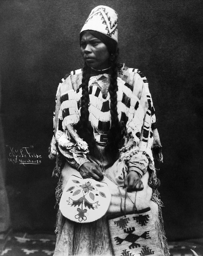 CAYUSE WOMAN, c1900 Photograph by Granger
