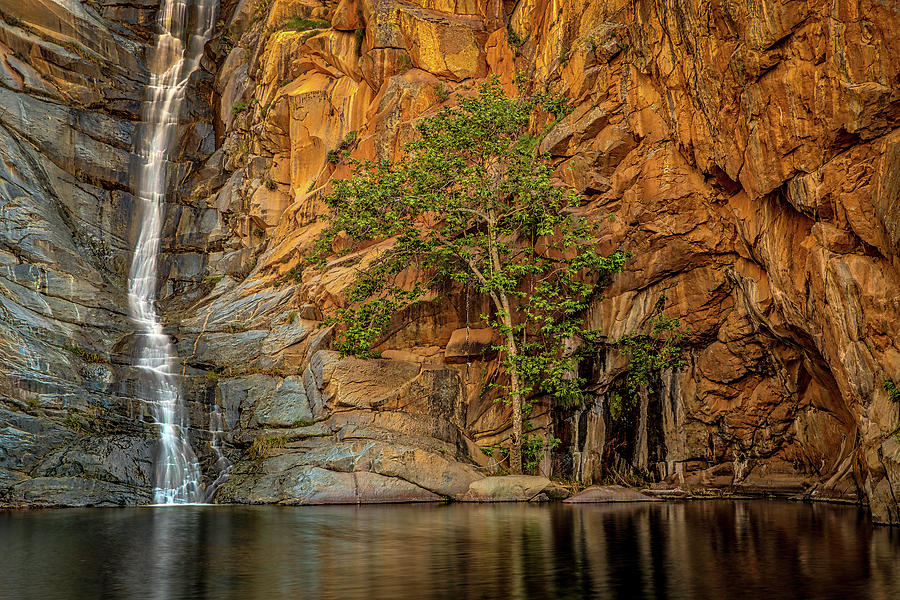 Cedar Creek Falls Photograph by Peter Tellone