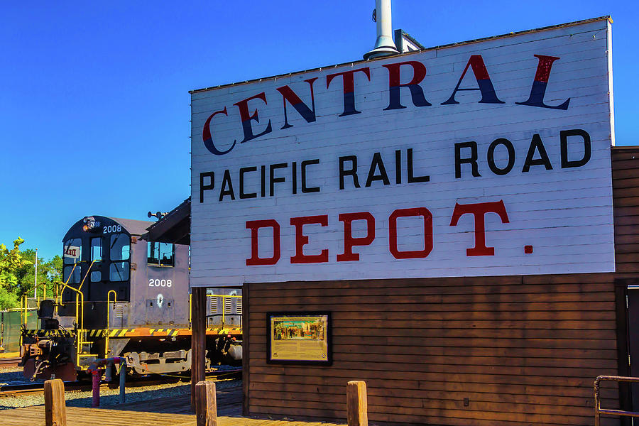 Central Pacific Rail Road Depot Photograph by Garry Gay