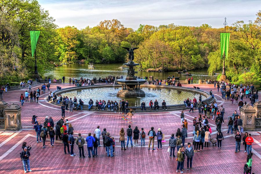 Central Park Water Fountain New York NY Photograph by Toby McGuire