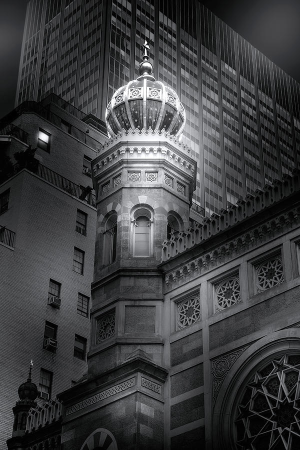Central Synagogue in Manhattan Photograph by Mark Andrew Thomas
