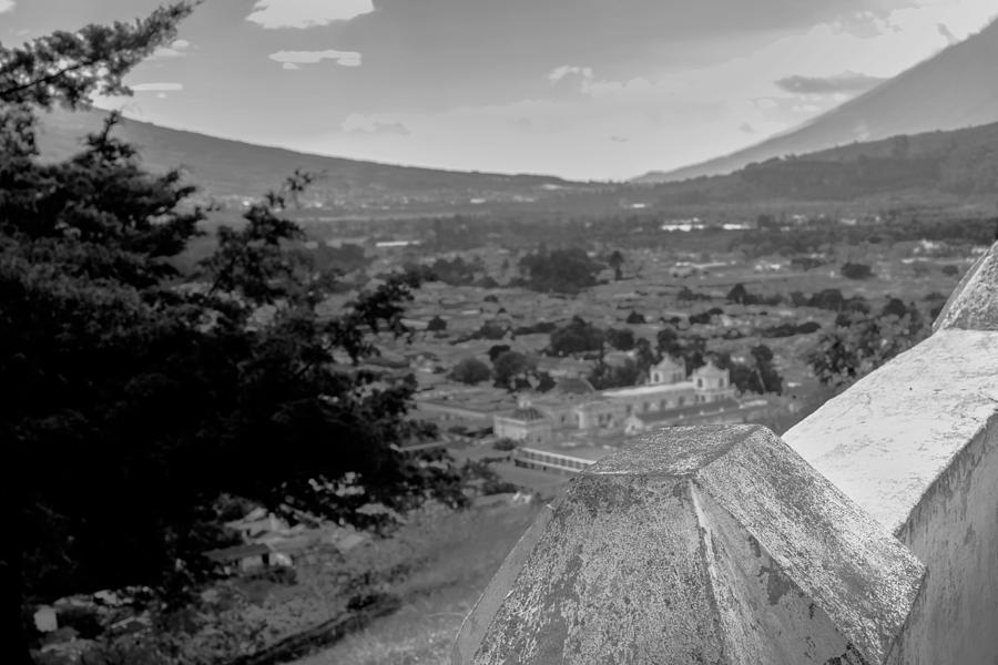 Black And White Photograph - Cerro de La Cruz BnW I by Totto Ponce